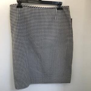 Tahari Aurther S. Levine Pencil Skirt